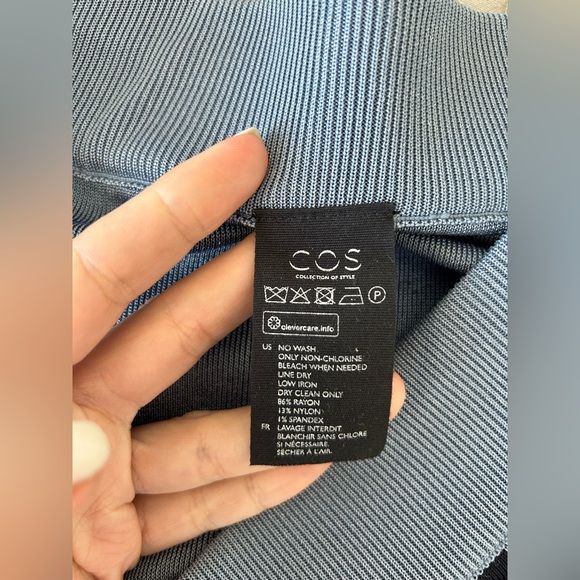 COS Knitted Navy Blue Pants with Color Block Blue Stripes Size S Small GUC - Picture 4 of 9